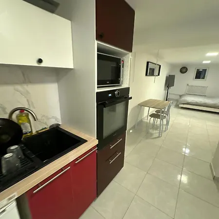 Grand Lägenhet Aulnay-sous-Bois